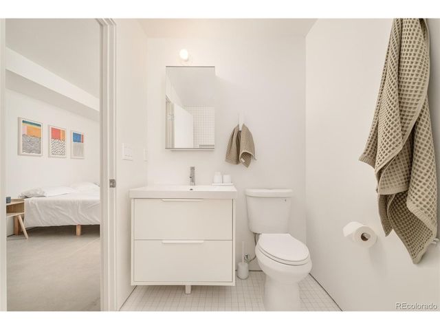1675 Verbena St, Denver, CO 80220