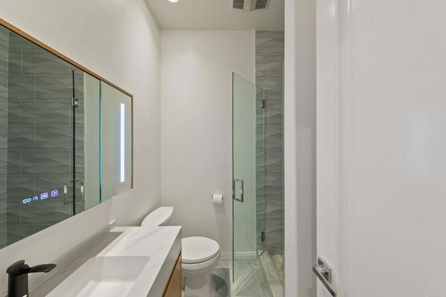 30330 Via Maria Elena, Bonsall, CA 92003