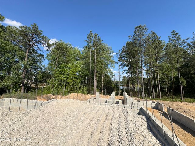 671 Watauga Lane 584, Aberdeen, NC 28315