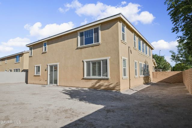 4644 Juniper Court, Lancaster, CA 93536