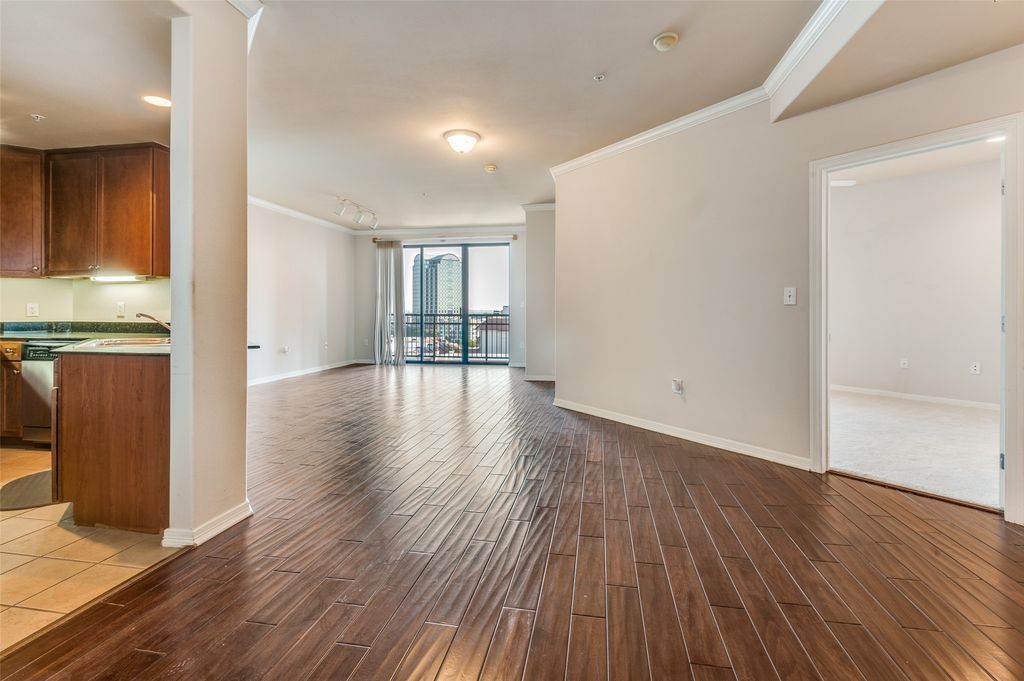 330 Las Colinas Boulevard E 924, Irving, TX 75039 — photo 5