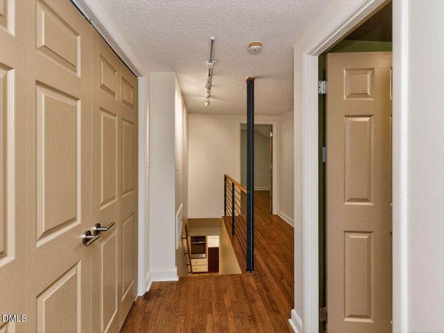 915 Dairyland Road, Chapel Hill, NC 27516