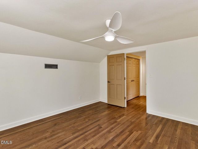 915 Dairyland Road, Chapel Hill, NC 27516