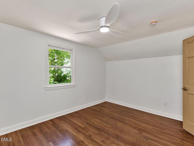 915 Dairyland Road, Chapel Hill, NC 27516