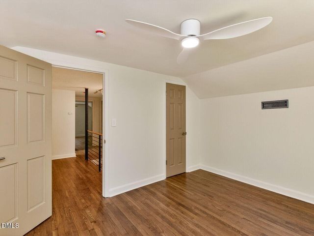 915 Dairyland Road, Chapel Hill, NC 27516