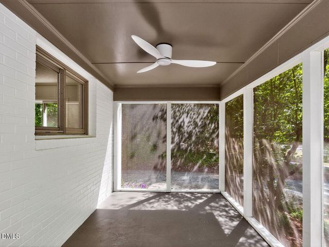 915 Dairyland Road, Chapel Hill, NC 27516