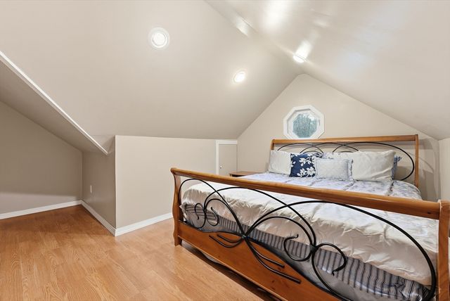 29 Shady Side Dr, Longmeadow, MA 01106