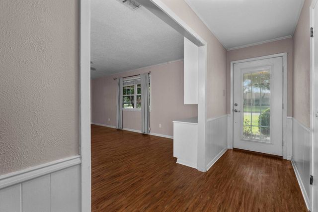 1207 S Evenside, Henderson, TX 75652