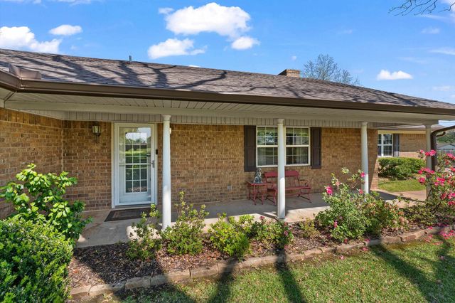 1207 S Evenside, Henderson, TX 75652