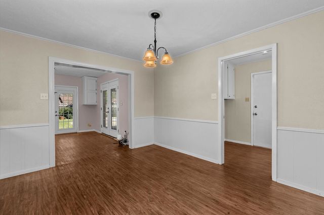 1207 S Evenside, Henderson, TX 75652