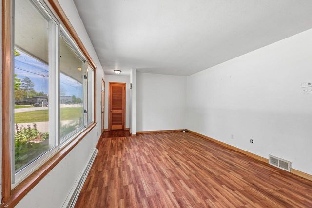 531 11th PLACE, Kenosha, WI 53140