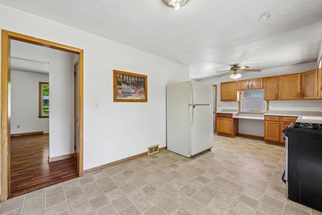 531 11th PLACE, Kenosha, WI 53140