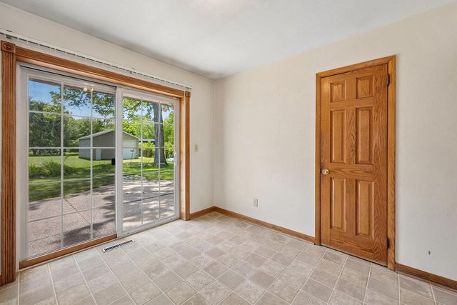 531 11th PLACE, Kenosha, WI 53140