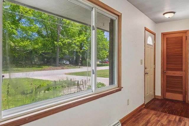 531 11th PLACE, Kenosha, WI 53140