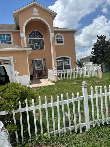 381 ALDERSHOT COURT, Kissimmee, FL 34758