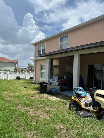 381 ALDERSHOT COURT, Kissimmee, FL 34758