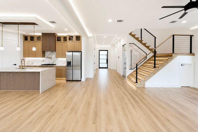 3114 Conroe Street, Dallas, TX 75212