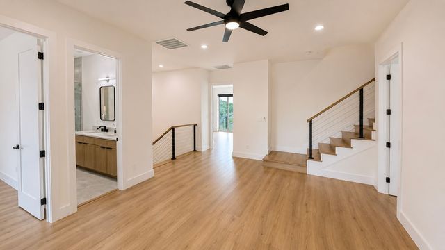 3114 Conroe Street, Dallas, TX 75212
