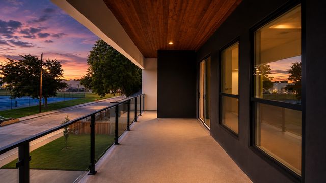 3114 Conroe Street, Dallas, TX 75212