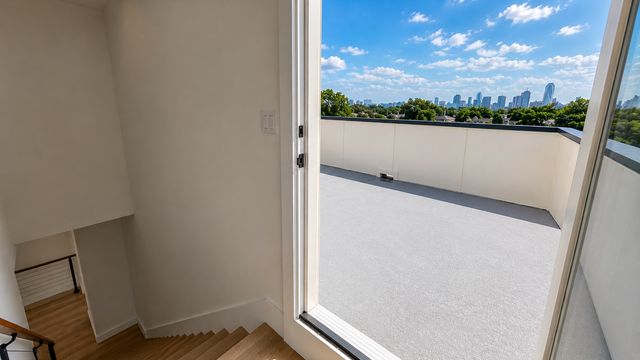 3114 Conroe Street, Dallas, TX 75212