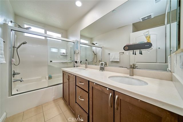 21125 Ingomar Court, Canoga Park, CA 91304