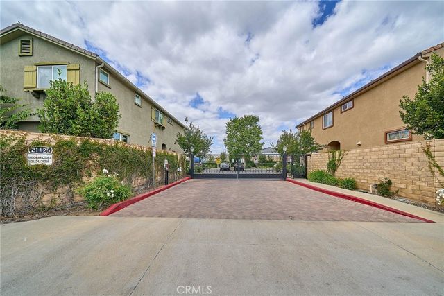 21125 Ingomar Court, Canoga Park, CA 91304