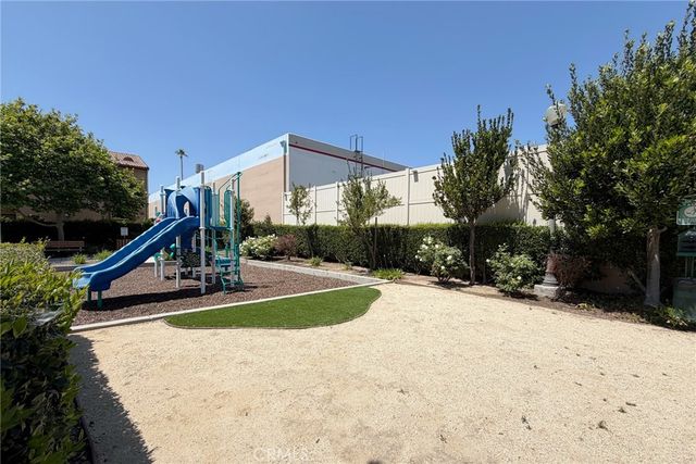 21125 Ingomar Court, Canoga Park, CA 91304