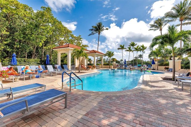 2309 Tuscany Way 2309, Boynton Beach, FL 33435