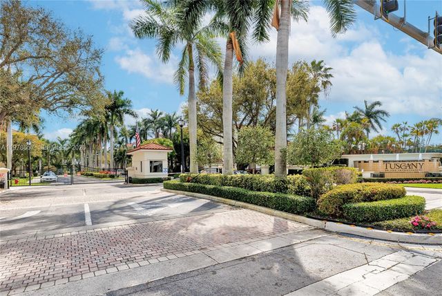 2309 Tuscany Way 2309, Boynton Beach, FL 33435