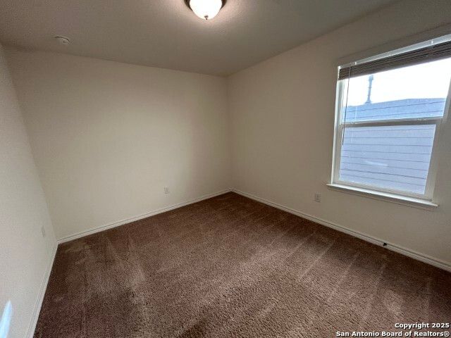 7207 Solar Eclipse, Converse, TX 78109