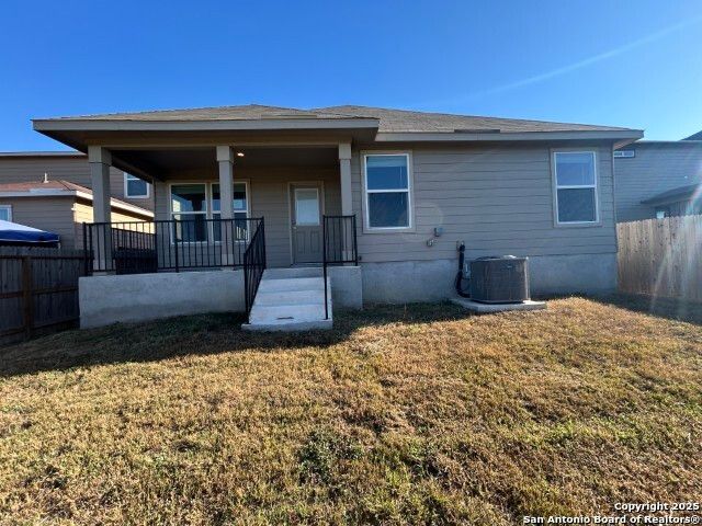 7207 Solar Eclipse, Converse, TX 78109