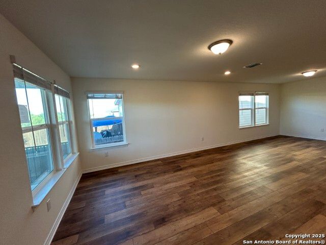 7207 Solar Eclipse, Converse, TX 78109