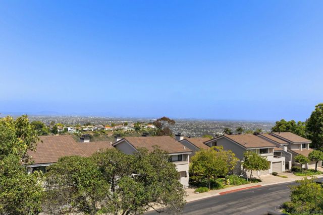 6567 Caminito Catalan, La Jolla, CA 92037