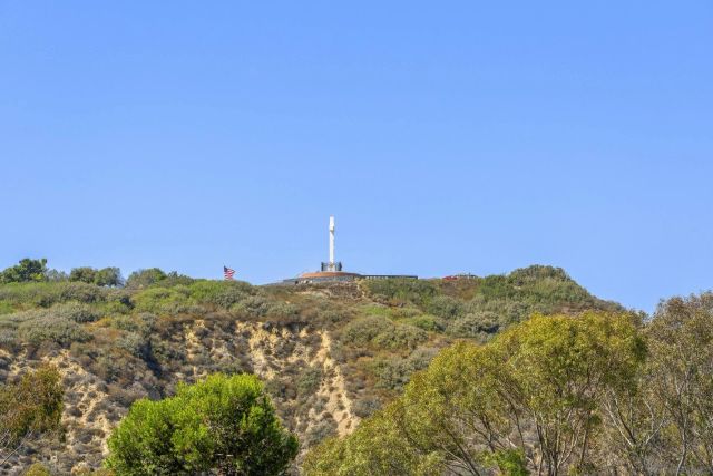 6567 Caminito Catalan, La Jolla, CA 92037