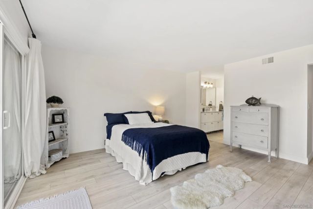 6567 Caminito Catalan, La Jolla, CA 92037