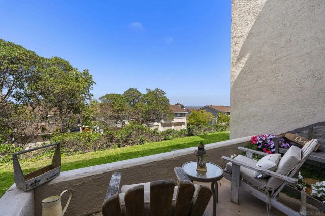 6567 Caminito Catalan, La Jolla, CA 92037