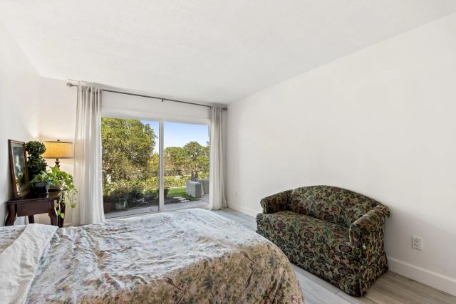 6567 Caminito Catalan, La Jolla, CA 92037