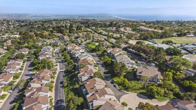 6567 Caminito Catalan, La Jolla, CA 92037