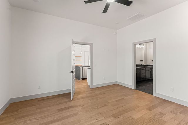 13 Horncastle Drive, Bella Vista, AR 72714