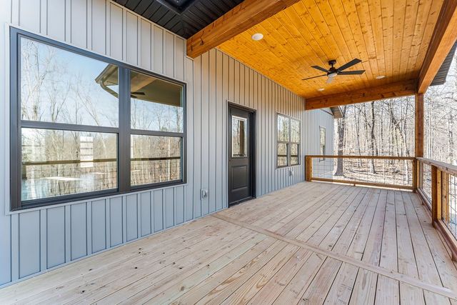 13 Horncastle Drive, Bella Vista, AR 72714