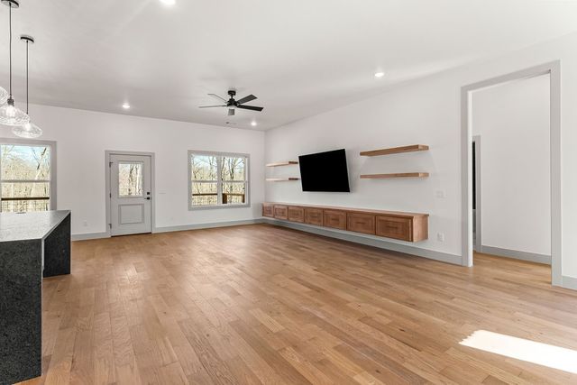 13 Horncastle Drive, Bella Vista, AR 72714