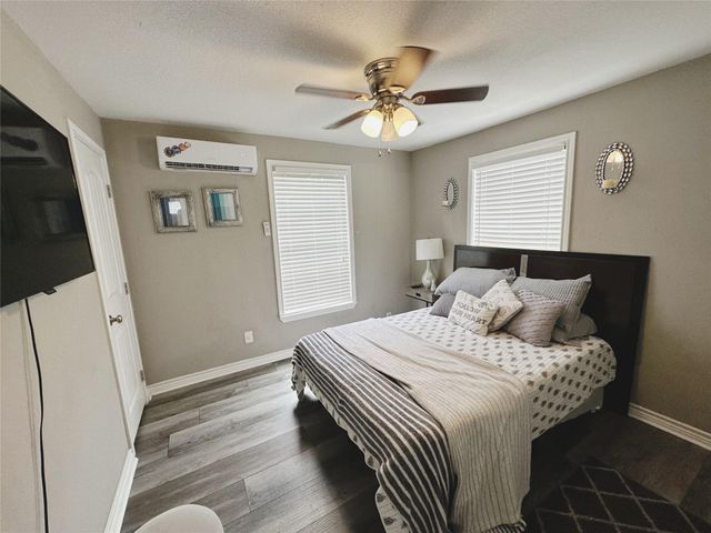 5605 Robertson Street, Houston, TX 77009
