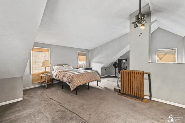 1805 W Saginaw Street, Lansing, MI 48915