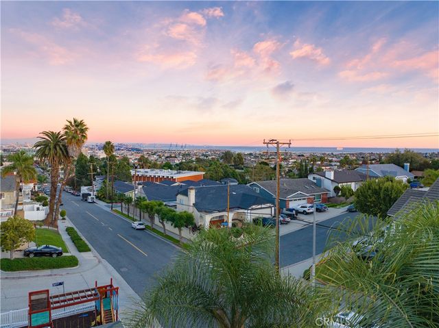 243 S Hanford, San Pedro, CA 90732