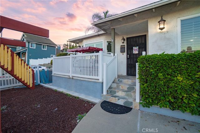243 S Hanford, San Pedro, CA 90732