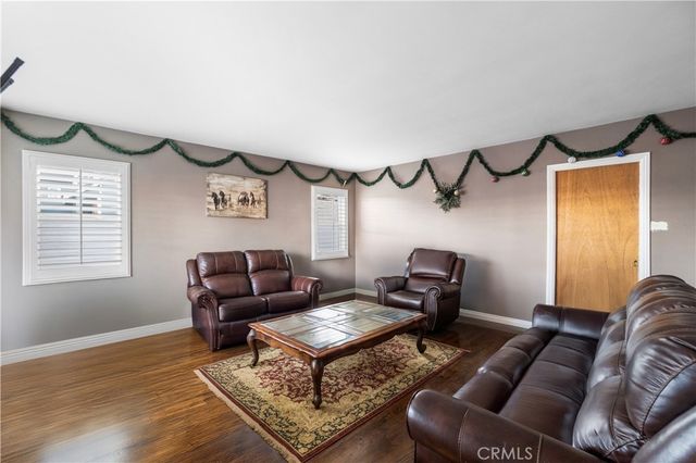 243 S Hanford, San Pedro, CA 90732