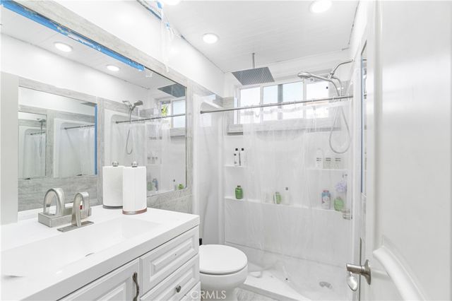 243 S Hanford, San Pedro, CA 90732