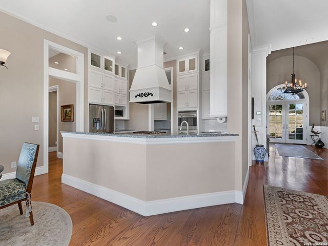 8514 Woodpecker Way, San Antonio, TX 78256