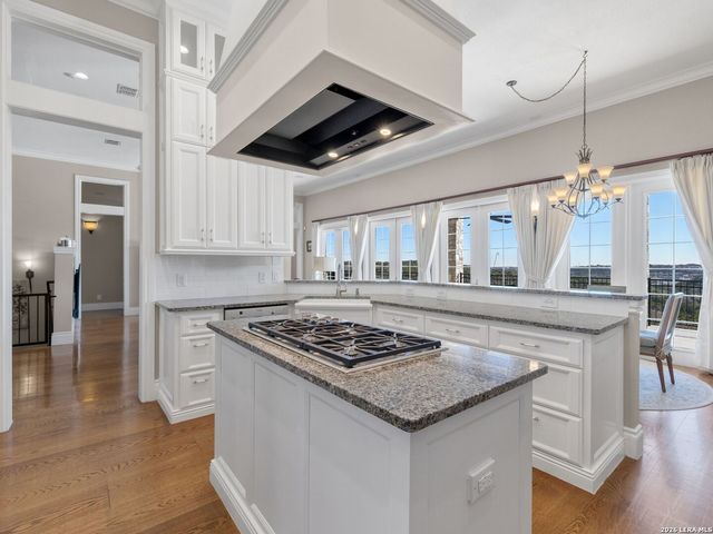 8514 Woodpecker Way, San Antonio, TX 78256