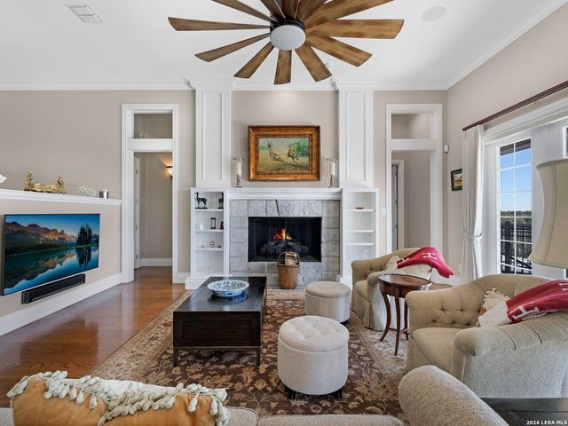 8514 Woodpecker Way, San Antonio, TX 78256